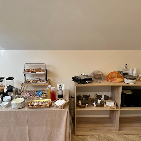 Attic Room نابولي المظهر الخارجي الصورة