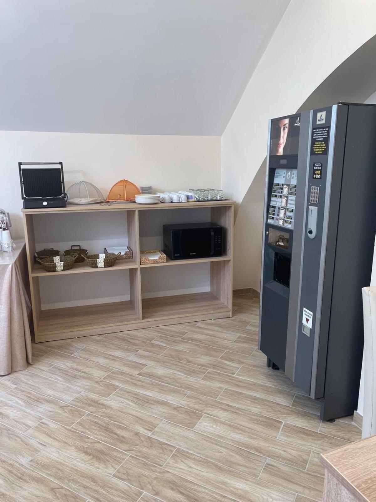 Attic Room نابولي المظهر الخارجي الصورة