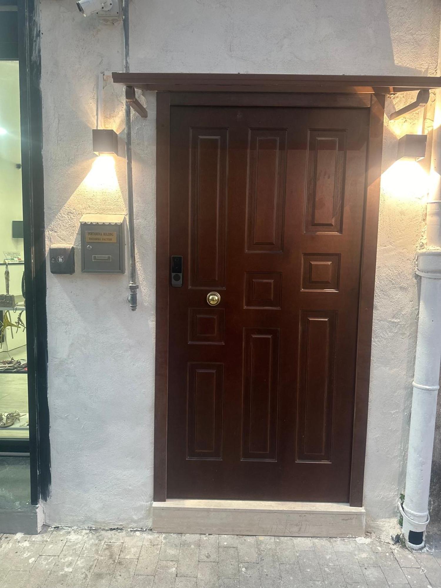 Attic Room نابولي المظهر الخارجي الصورة