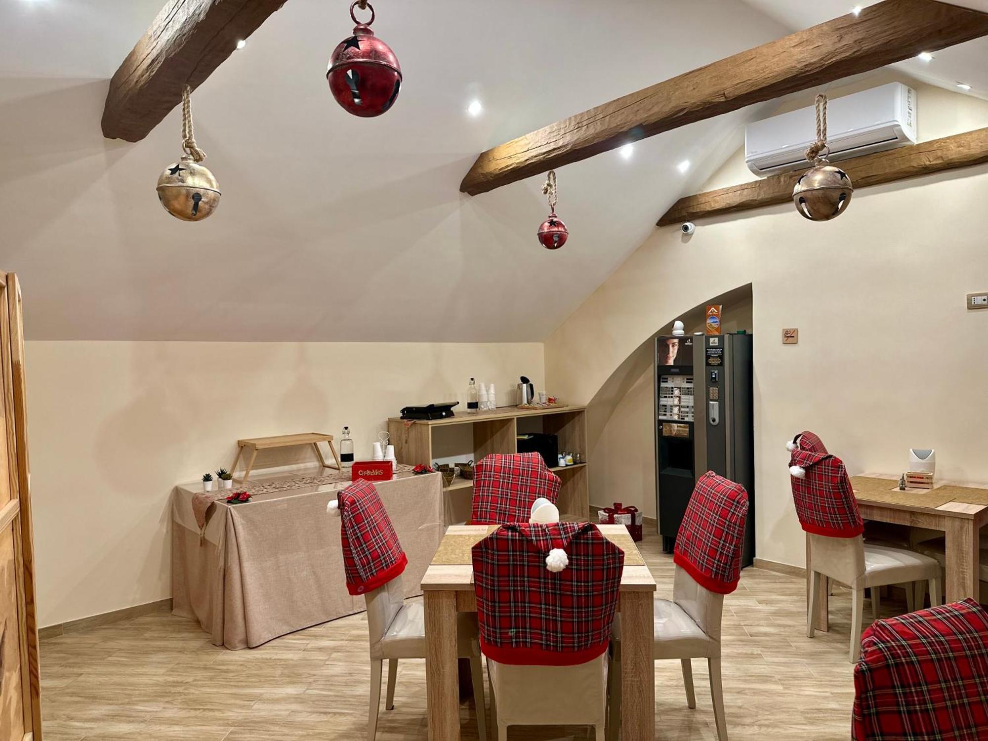 Attic Room نابولي المظهر الخارجي الصورة